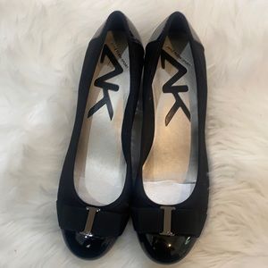 Anne Klein Black shoes